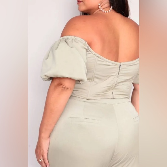 GIA/irl “Alaia” Off The Shoulder Corset Top with Puff Sleeves ,Light Sage, 3X - Picture 15 of 16